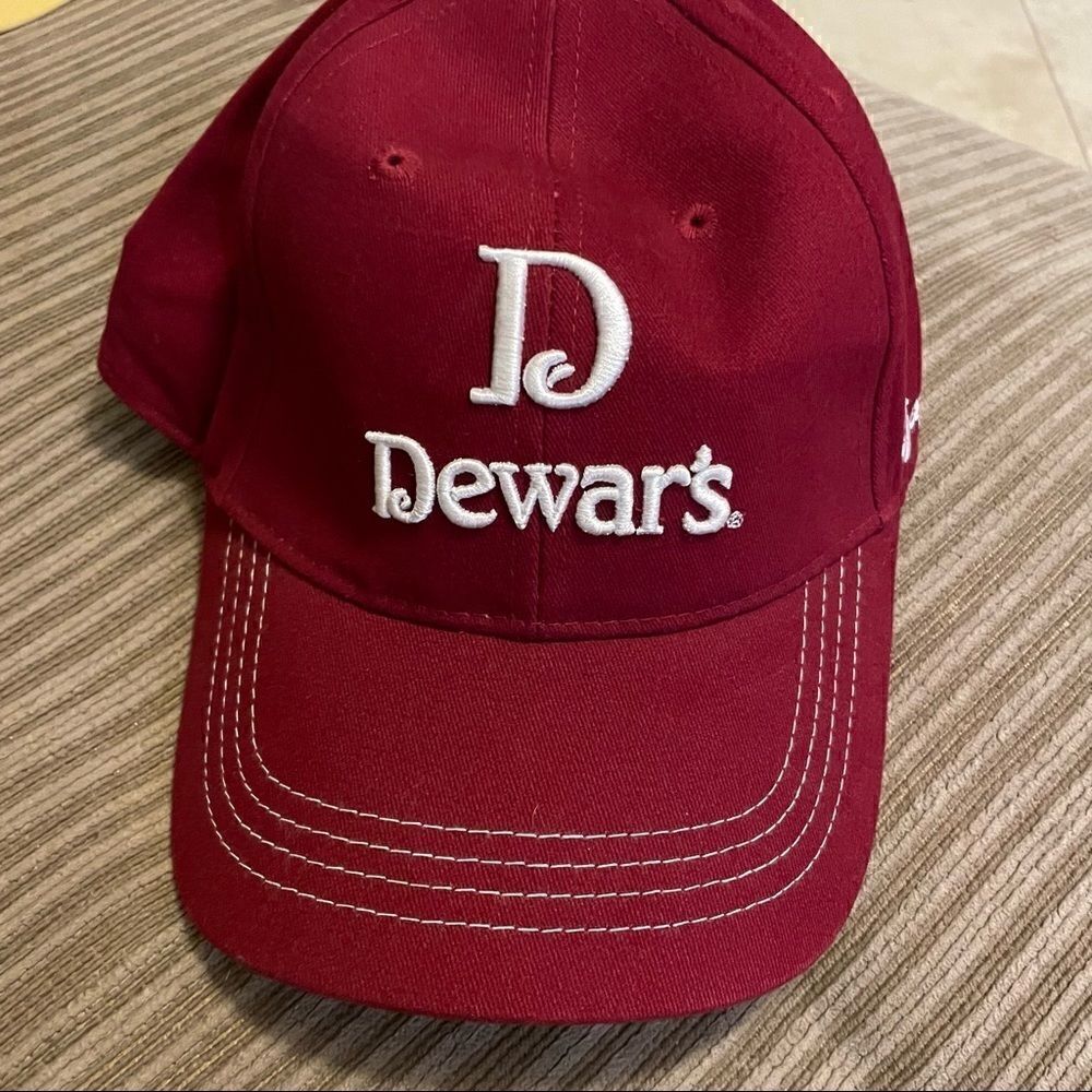 Taylor made dewars golf hat